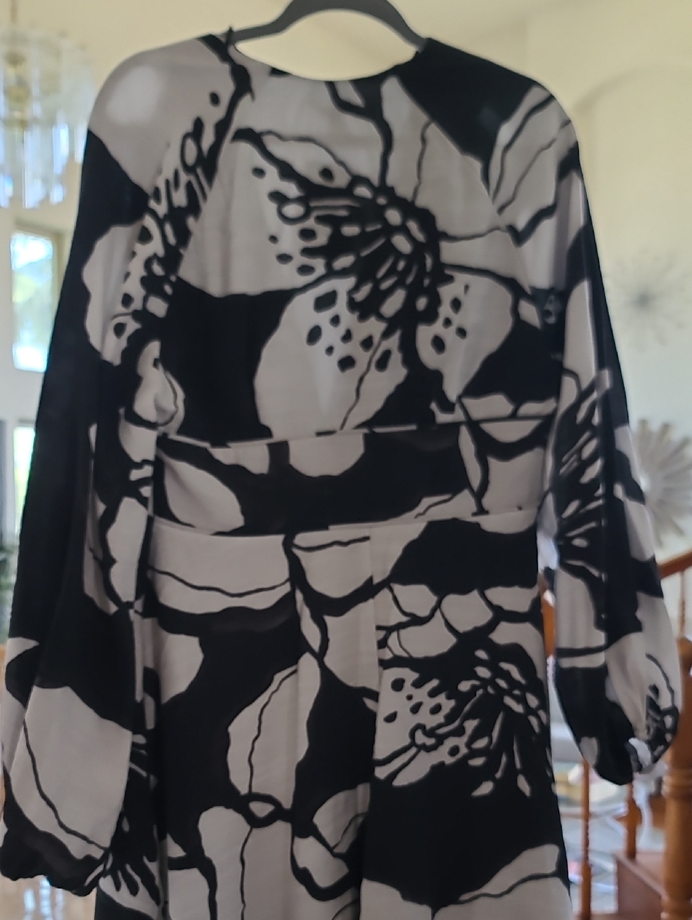 H&M Black and White Floral Long-Sleeve Midi Dress